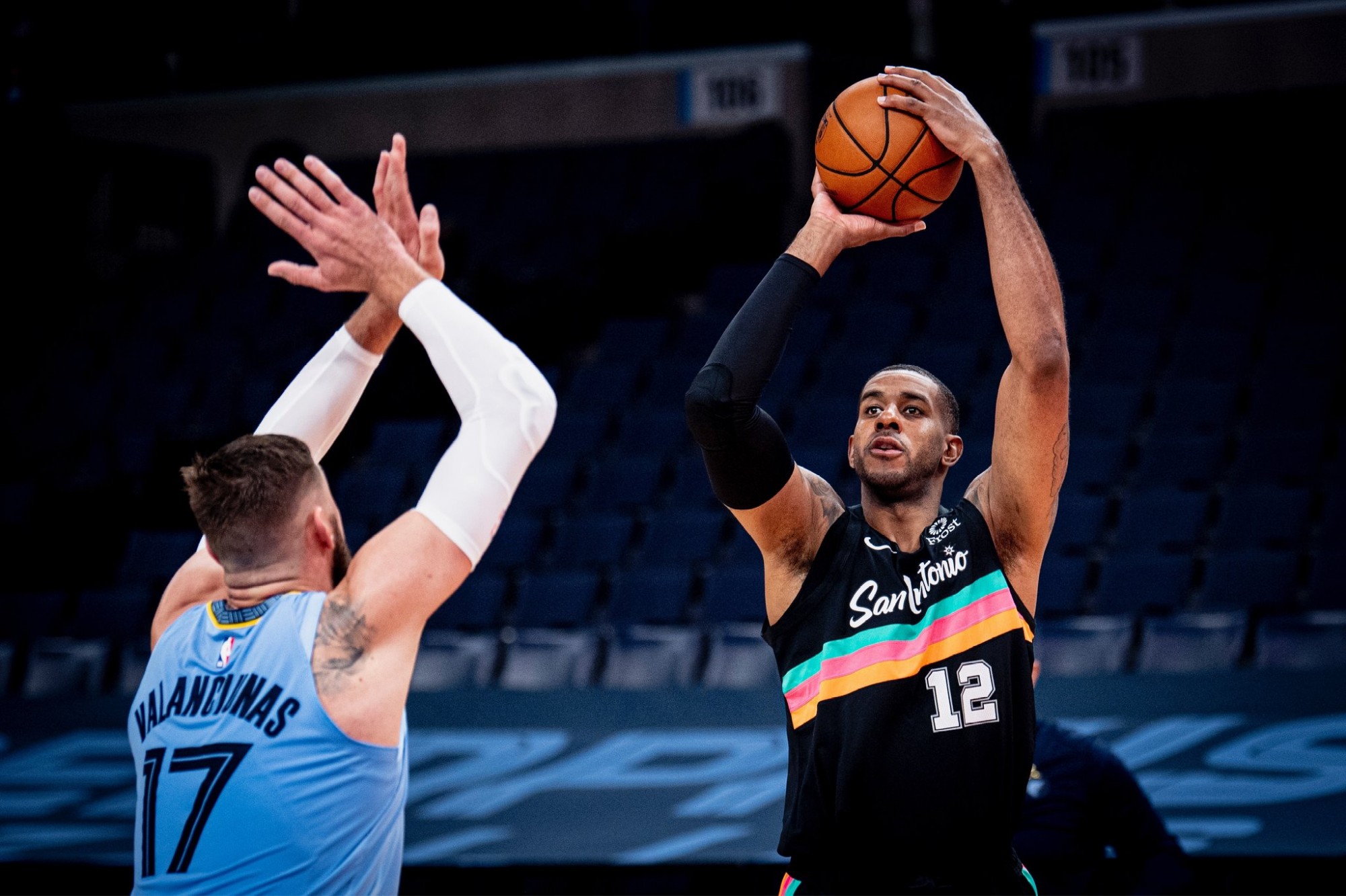 巨大的安全 巨大的安全